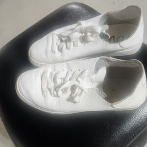 Sam Edelman Classic White Sneakers